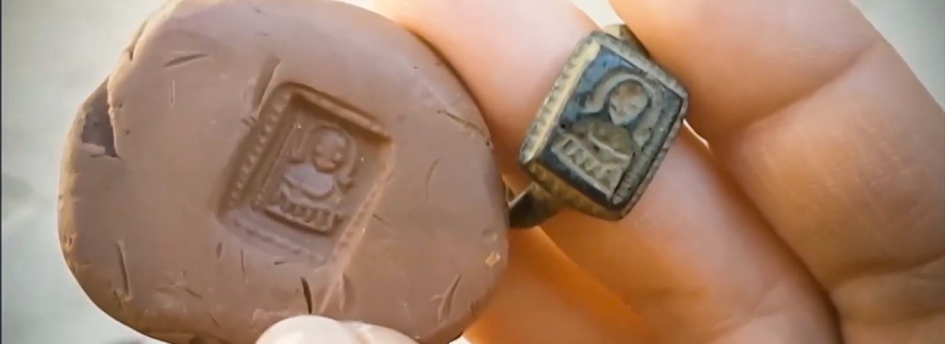 Santa Claus Ring