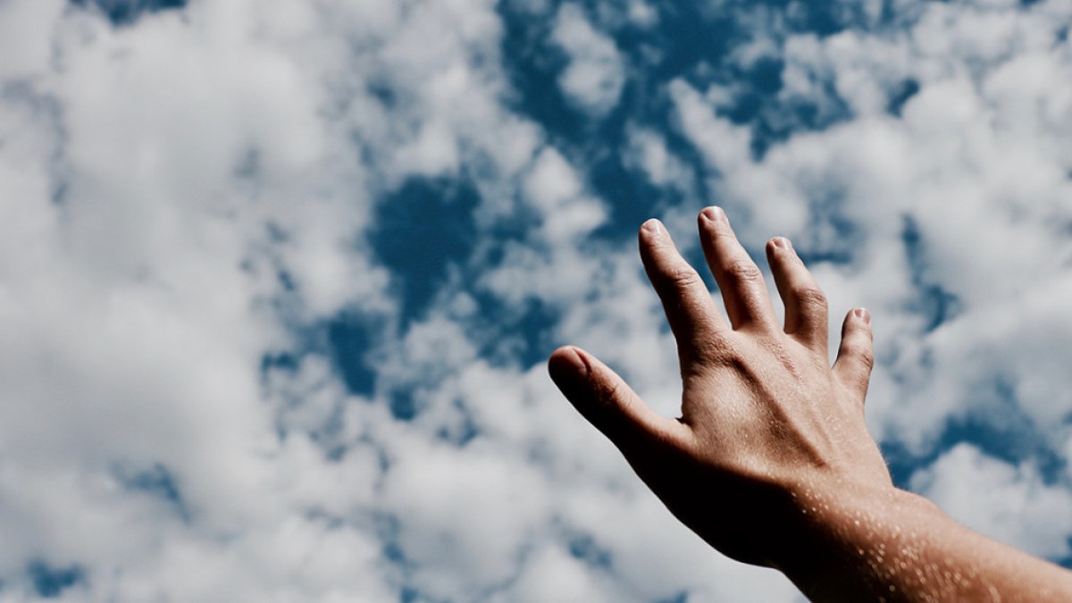 web-meme-en-st-andre-bessette-jeremy-perkins-unsplash