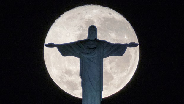 MOON,CHRIST THE REDEEMER