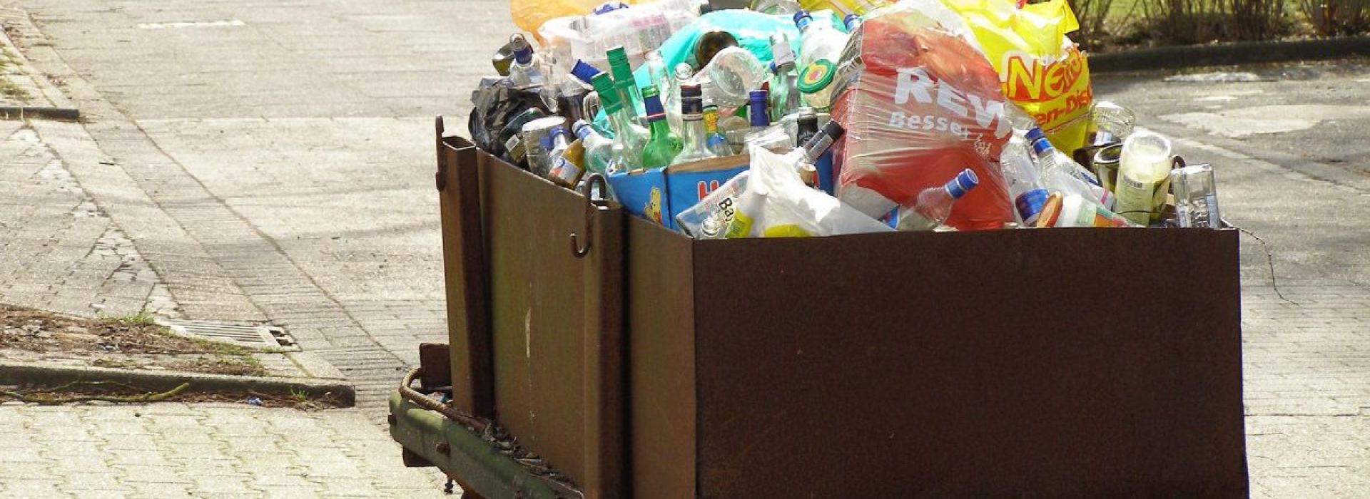 GARBAGE