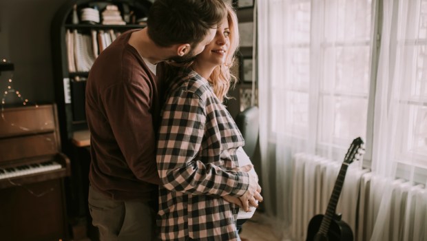 FAMILY, PREGNANT, MUSIC