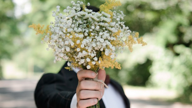 MAN,FLOWERS,DATE