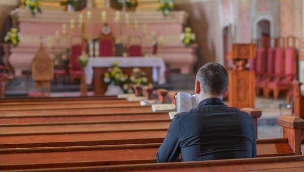 MODLITWA W KOŚCIELE