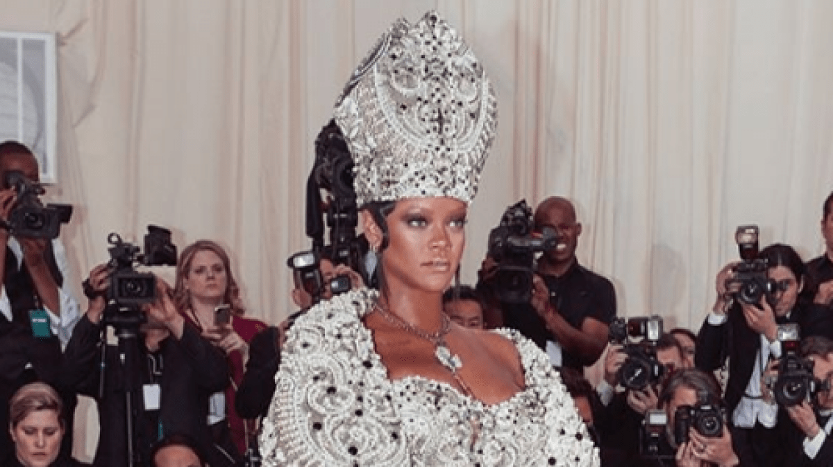 RIHANNA MET