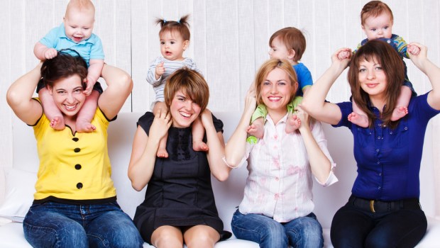 MAMME, FIGLI, INSIEME