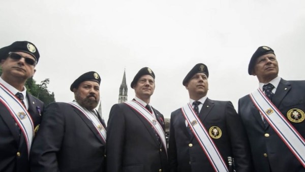 VETERANS AT LOURDES