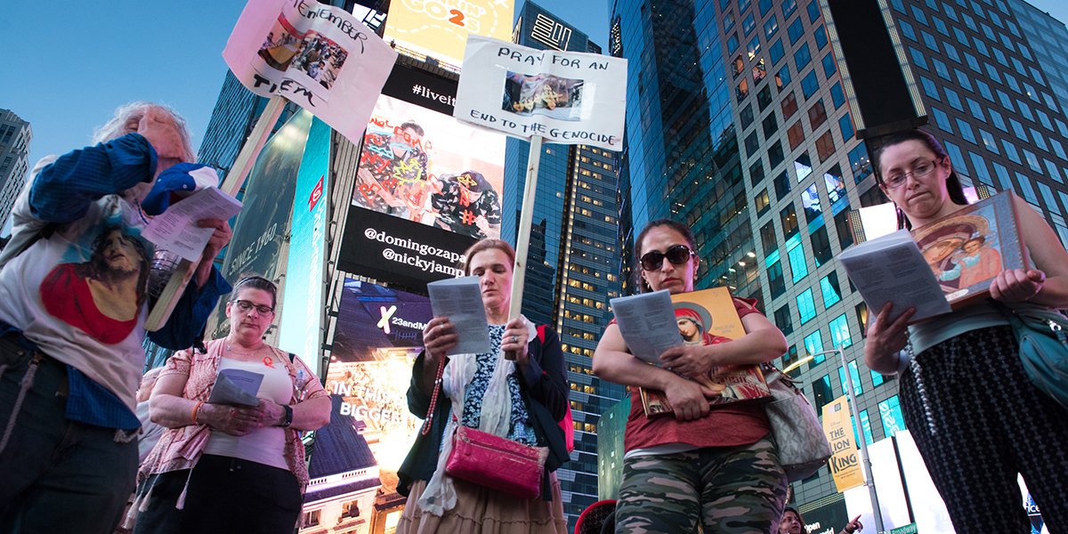 CHRISTIAN PERSECUTION,NEW YORK,TIMES SQUARE