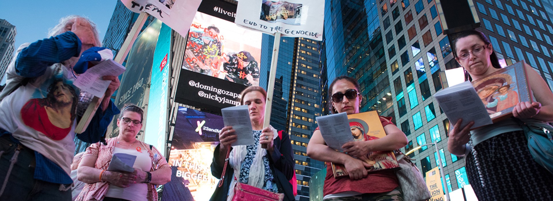 CHRISTIAN PERSECUTION,NEW YORK,TIMES SQUARE