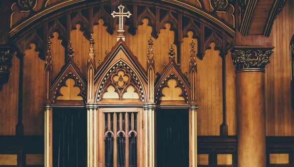 CONFESSION,CONFESSIONAL