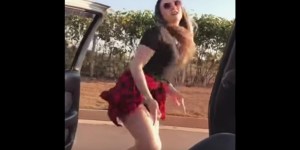 La #kikichallenge: rischiare la vita per un like in più (VIDEO)