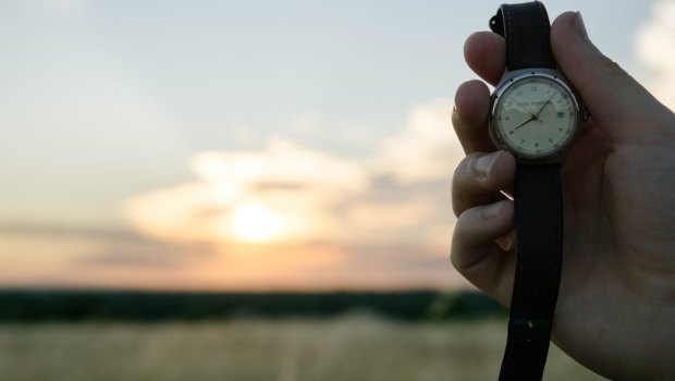 ALBA, MANO, OROLOGIO