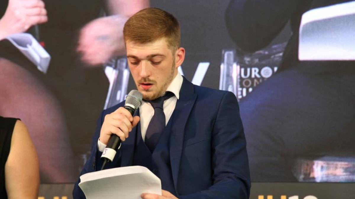 THOMAS EVANS PREMIO ATREJU