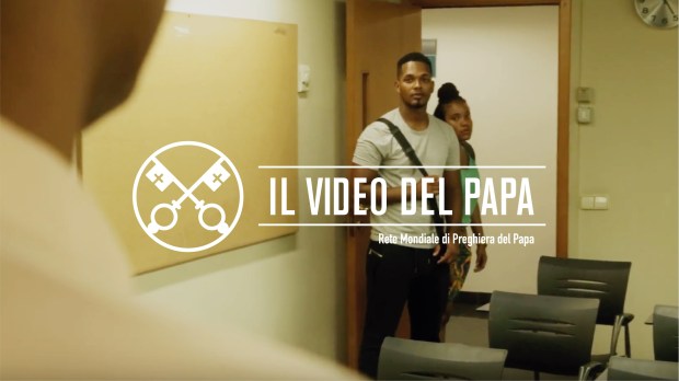 Official Image &#8211; The Pope Video 9 2018 &#8211; Young People in Africa &#8211; 3 Italian