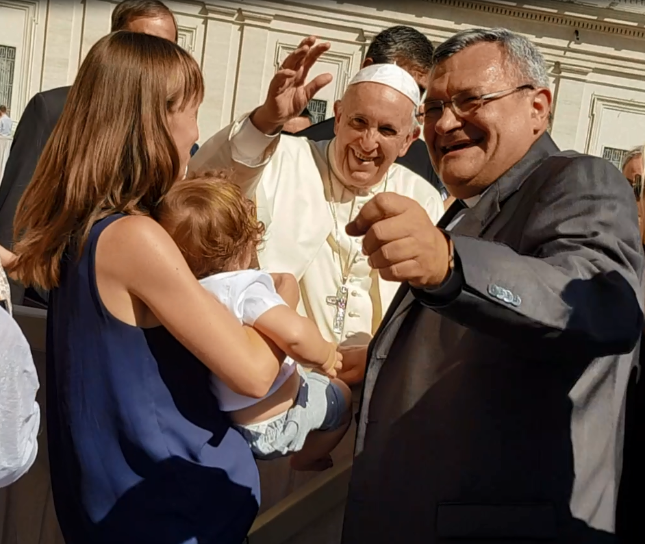 Papa Francesco con partecipanti Meeting giornalisti cattolici e non