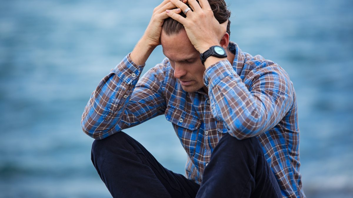 depression-despair-grief-897817