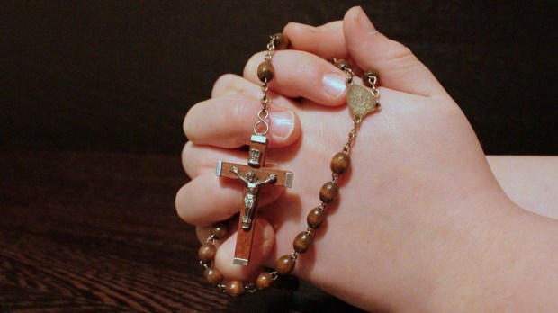 rosary-1211064_960_720