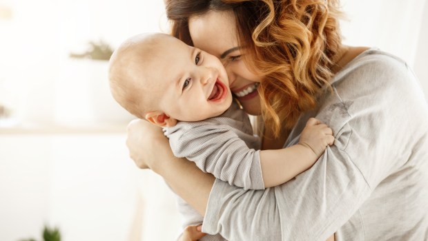 MOM AND DAUGTHER