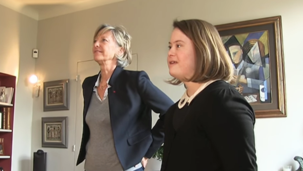 SOPHIE CLUZEL DAUGHTER