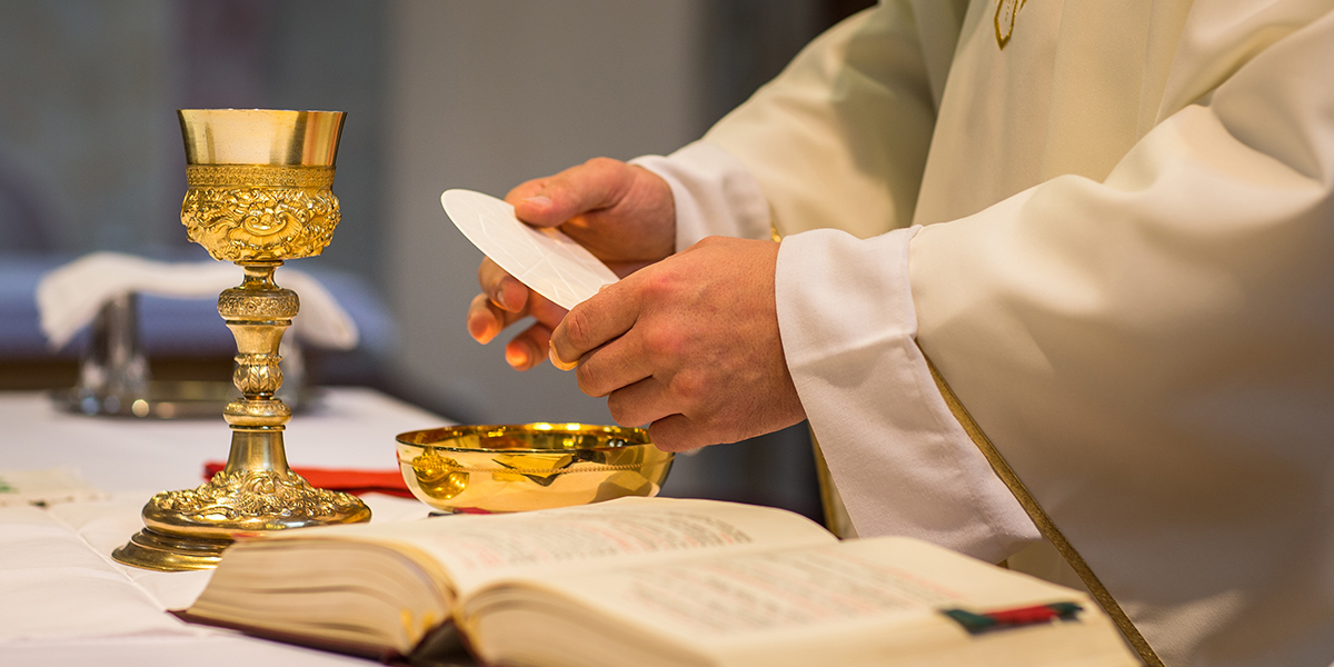 MŁODZI CHCĄ PIĘKNEJ LITURGII