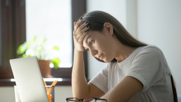RAGAZZA; LAVORO; PC