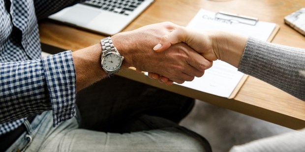 HANDSHAKE