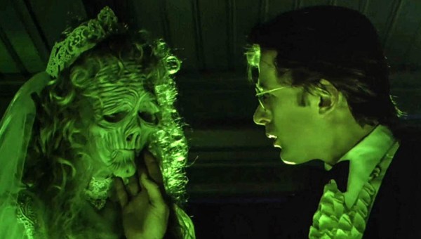 BEETLEJUICE MOVIE,GINA DAVIS,ALEC BALDWIN