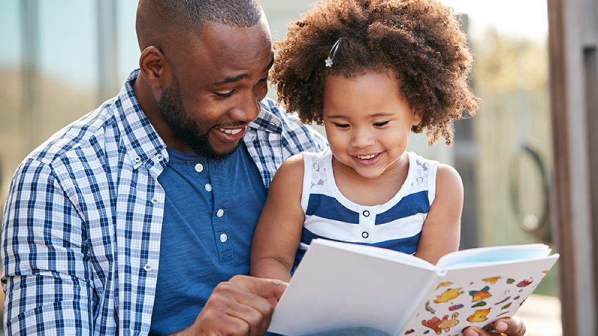 FAMILY READING