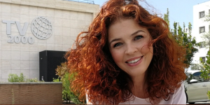 Paola Saluzzi: in Chiesa accendo sempre le candele come mi ha insegnato mia mamma