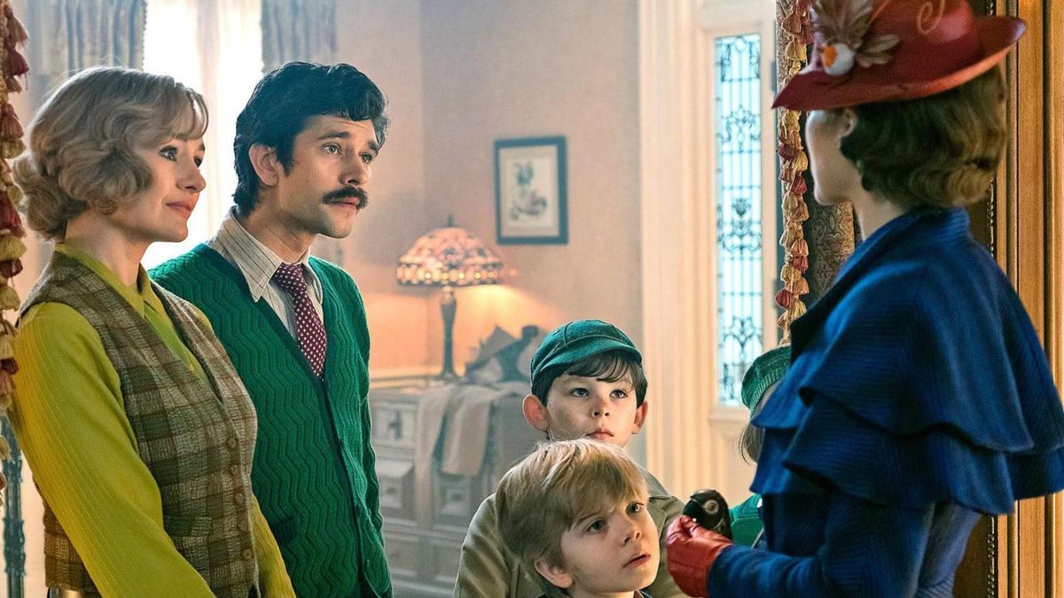 MARY POPPINS RETURNS