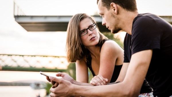 COPPIA, GUARDARSI, LITIGIO