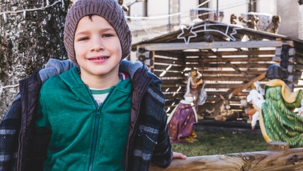 BAMBINO E PRESEPE