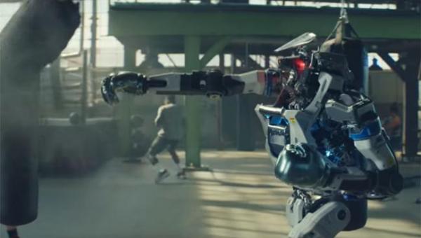 ROBOTS SUPERBOWL PUBBLICITA'