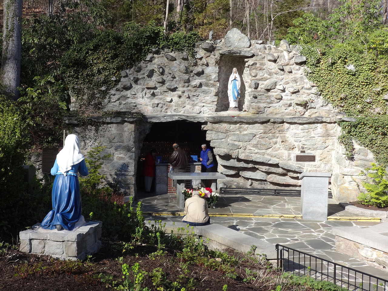 SHRINE GROTTO MARYLAND