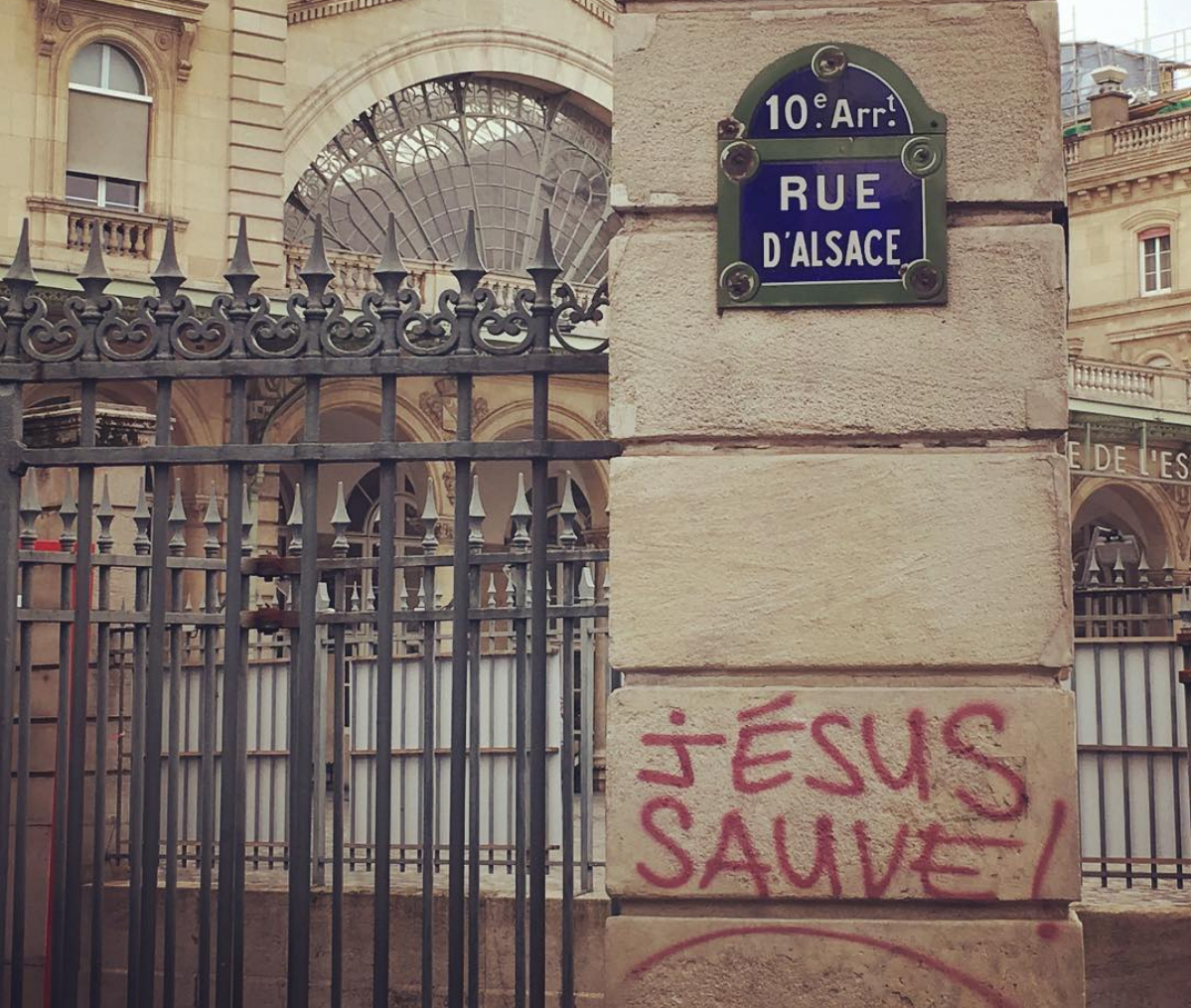 Jésus sauve 2