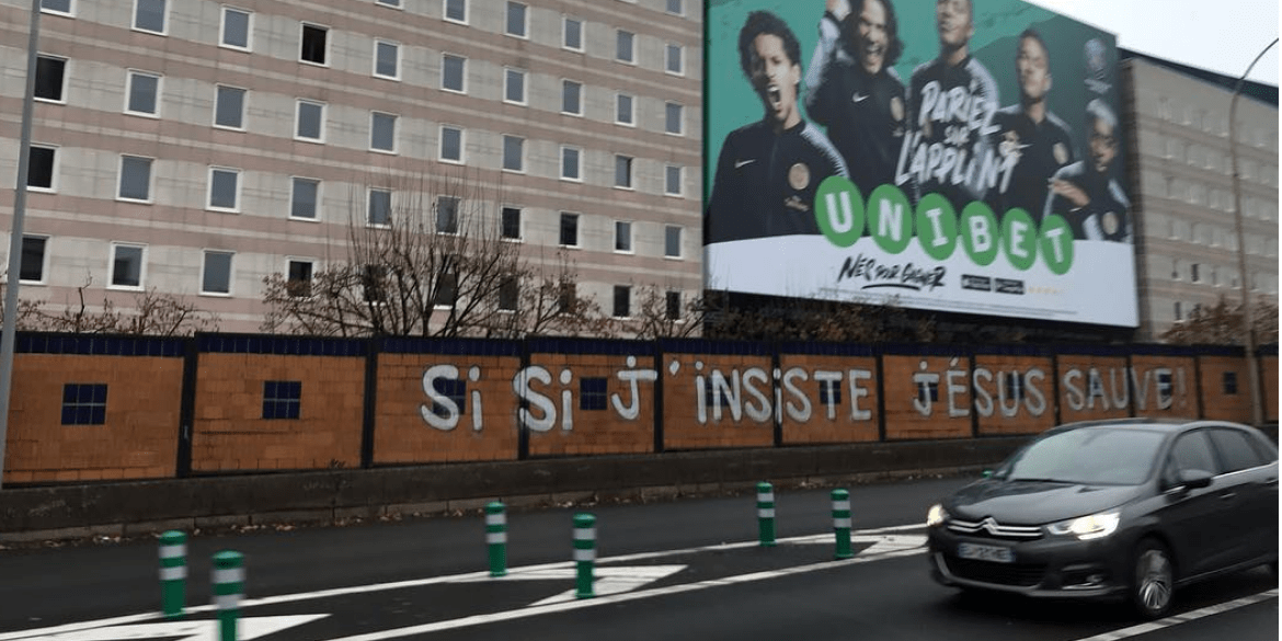 Jésus sauve 9