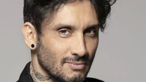 fabrizio moro, singer, faith