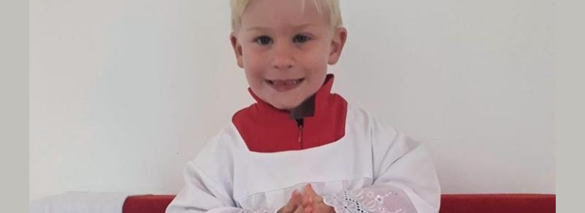 menino Lázaro curado câncer