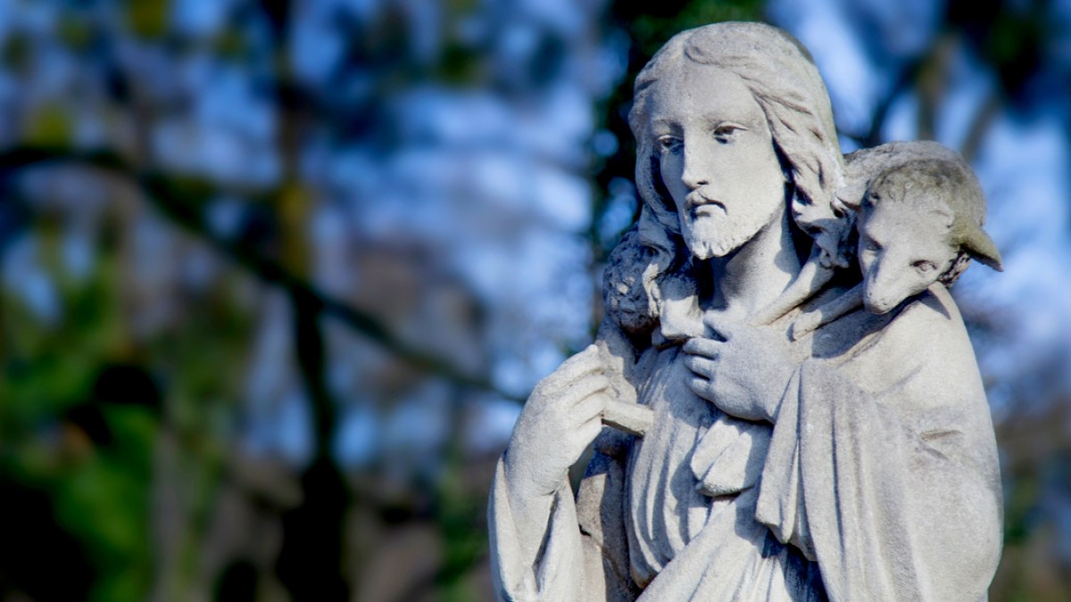 web2-jesus-good-shepherd-statue.jpg