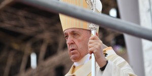 Chi sono i 7 vescovi martiri del comunismo beatificati dal Papa in Romania?