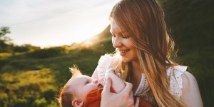 Le cellule dei figli restano per molti anni nel corpo e nel cervello delle mamme