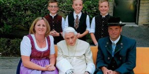“Era in calo fisico e mentale, perciò ha lasciato”: la verità su Benedetto XVI