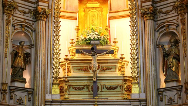 SANTAREM EUCHARIST MIRACLE