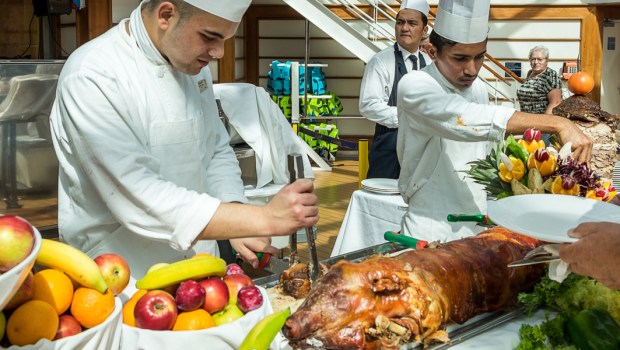 CRUISE, SHIP, BUFFET