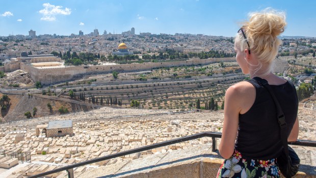 GIRL, JERUSALEM, SKYLINE
