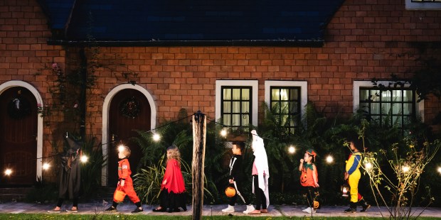 HALLOWEEN KIDS
