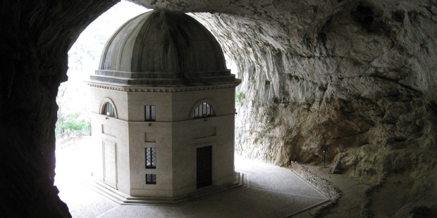 TEMPLE VALADIER