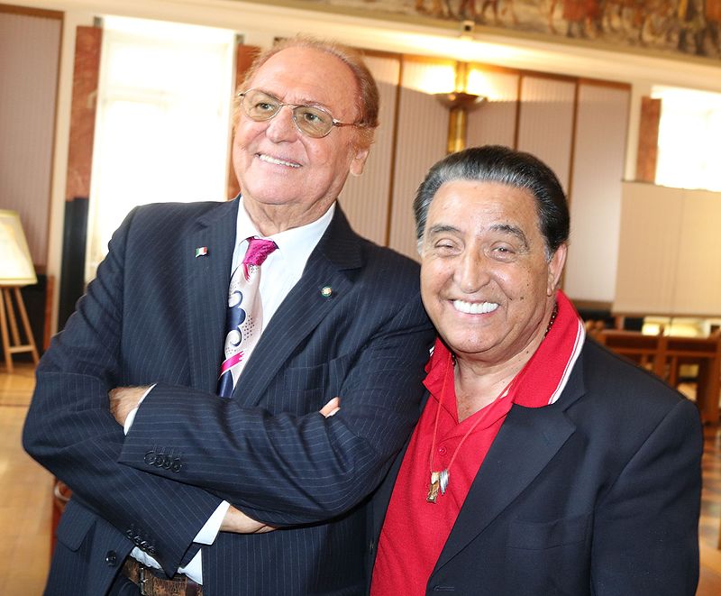 mario_trevi-renzo_arbore.jpg