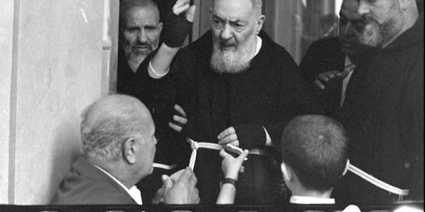 Fede, speranza e carità: le riflessioni di Padre Pio sulle virtù teologali
