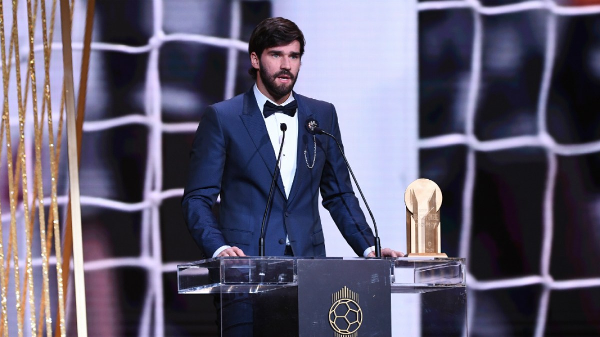 alisson-becker-ballon-dor-000_1mr3k3.jpg