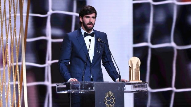 alisson-becker-ballon-dor-000_1mr3k3.jpg